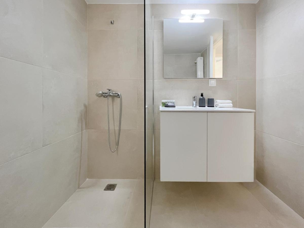 Mouson Modern 80Sqm Apt Next To Edem Beach Apartment Athens Luaran gambar